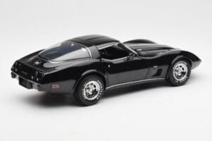 Chevrolet Corvette C3 Čierny UT Models 1:18 21071 Kov – obrázok 3 z 8