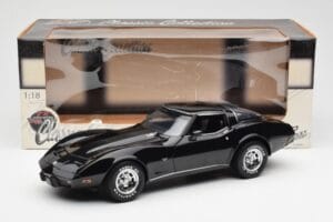 Chevrolet Corvette C3 Čierny UT Models 1:18 21071 Kov – obrázok 8 z 8