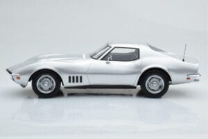 Chevrolet Corvette C3 Strieborný Norev 1:18 189032 Kov – obrázok 3 z 6