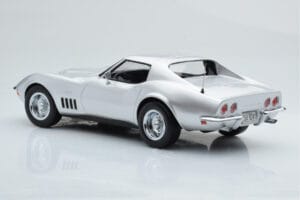 Chevrolet Corvette C3 Strieborný Norev 1:18 189032 Kov – obrázok 5 z 6