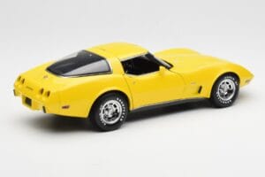 Chevrolet Corvette C3 Žltý UT Models 1:18 21074 Kov – obrázok 3 z 8