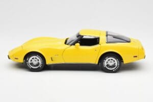 Chevrolet Corvette C3 Žltý UT Models 1:18 21074 Kov – obrázok 4 z 8