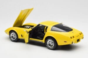 Chevrolet Corvette C3 Žltý UT Models 1:18 21074 Kov – obrázok 5 z 8
