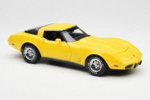 Chevrolet Corvette C3 Žltý UT Models 1:18 21074 Kov – obrázok 6 z 8