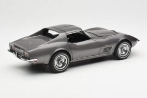 Chevrolet Corvette C3 Spider Laguna Šedý Metalický AUTOart 1:18 71173 Kov – obrázok 3 z 8