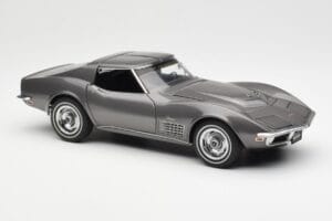 Chevrolet Corvette C3 Spider Laguna Šedý Metalický AUTOart 1:18 71173 Kov – obrázok 6 z 8