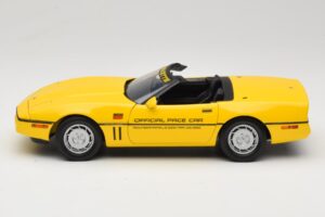 Chevrolet Corvette C4 Indianapolis 500 Pace Car Žltý Greenlight 1:18 11801-06 Kov – obrázok 4 z 8