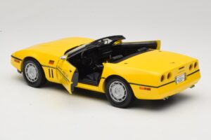 Chevrolet Corvette C4 Indianapolis 500 Pace Car Žltý Greenlight 1:18 11801-06 Kov – obrázok 5 z 8