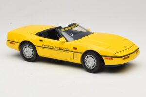 Chevrolet Corvette C4 Indianapolis 500 Pace Car Žltý Greenlight 1:18 11801-06 Kov – obrázok 6 z 8