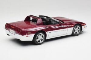 Chevrolet Corvette C4 Indy 500 Pace Car Maisto 1:18 56011 Kov – obrázok 3 z 8