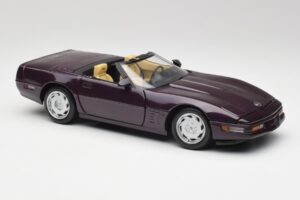 Chevrolet Corvette C4 LT4 Kabriolet Fialový Metalíza Maisto 1:18 50277 Kov – obrázok 6 z 8