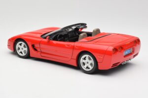 Chevrolet Corvette C5 Kabriolet Červený Bburago 1:18 3076 Kov – obrázok 7 z 8
