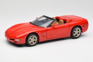 Chevrolet Corvette C5 Kabriolet Červený UT Models 1:18 21006 Kov