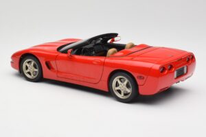 Chevrolet Corvette C5 Kabriolet Červený UT Models 1:18 21006 Kov – obrázok 7 z 8