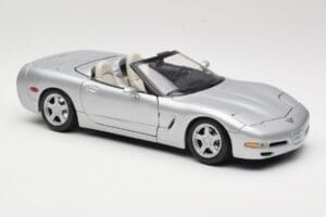 Chevrolet Corvette C5 Kabriolet Strieborný Maisto 1:18 50317 Kov – obrázok 6 z 8