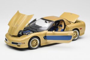 Chevrolet Corvette C5 Guldstrand Signature Edition Zlatý Maisto 1:18 31657 Kov – obrázok 2 z 8