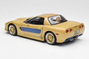 Chevrolet Corvette C5 Guldstrand Signature Edition Zlatý Maisto 1:18 31657 Kov – obrázok 7 z 8