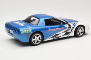 Chevrolet Corvette C5 Pace Car Rolex 24 at Daytona 1999 UT Models 1:18 39944 Kov – obrázok 3 z 8