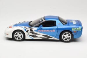 Chevrolet Corvette C5 Pace Car Rolex 24 at Daytona 1999 UT Models 1:18 39944 Kov – obrázok 4 z 8