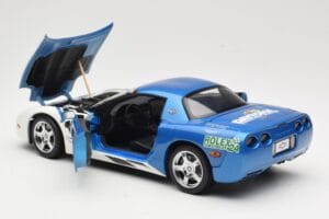 Chevrolet Corvette C5 Pace Car Rolex 24 at Daytona 1999 UT Models 1:18 39944 Kov – obrázok 5 z 8