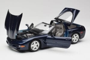 Chevrolet Corvette C5 Nassau Modrý Bburago 1:18 30166 Kov – obrázok 2 z 8