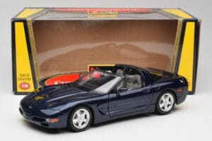 Chevrolet Corvette C5 Nassau Modrý Bburago 1:18 30166 Kov – obrázok 8 z 8