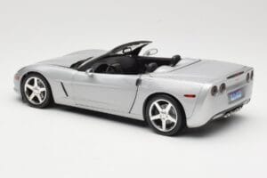 Chevrolet Corvette C6 Kabriolet Strieborný Hot Wheels 1:18 B6052 Kov – obrázok 7 z 8