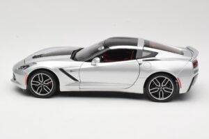Chevrolet Corvette C7 Strieborný Maisto 1:18 38132 Kov – obrázok 4 z 8