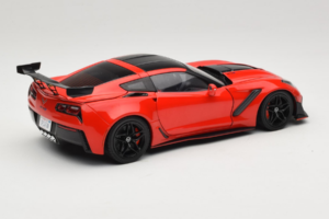 Chevrolet Corvette C7 ZR1 Torch Red IXO 1:18 18RDC243-FO Kov – obrázok 3 z 8