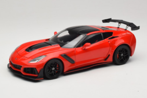 Chevrolet Corvette C7 ZR1 Torch Red IXO 1:18 18RDC243-FO Kov