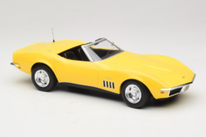 Chevrolet Corvette C3 Kabriolet Daytona Yellow Norev 1:18 189039 Kov – obrázok 4 z 6