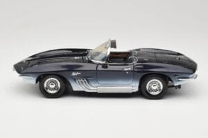 Chevrolet Corvette Mako Shark Motormax 1:18 73102 Kov – obrázok 4 z 8