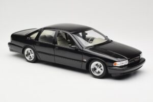 Chevrolet Impala SS Čierny AUTOart 1:18 71091 Kov – obrázok 6 z 8