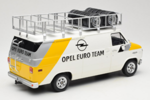 Opel Manta 400 Group B Rally Tour de Corse 1984 S Chevrolet G30 Servisným Vozidlom Otto 1:18 OT491 Živica – obrázok 5 z 13