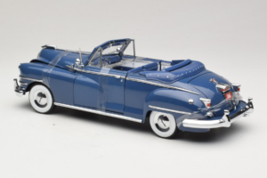 Chrysler New Yorker Modrý Signature Models 1:18 CT-68629 Kov – obrázok 5 z 6