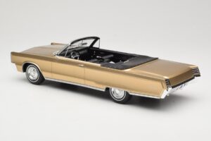 Chrysler Newport Kabriolet Gold Metallic BoS Models 1:18 BOS273 Živica – obrázok 5 z 6