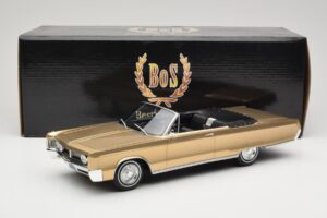 Chrysler Newport Kabriolet Gold Metallic BoS Models 1:18 BOS273 Živica – obrázok 6 z 6