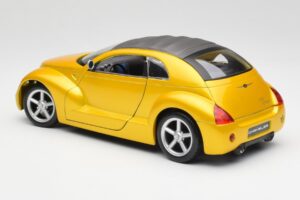 Chrysler Pronto Cruizer Zlatý Maisto 1:18 37800 Kov – obrázok 7 z 8