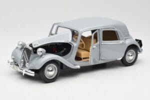 Citroen 15CV 6 Cyl Šedý Maisto 1:18 50313 Kov – obrázok 2 z 8