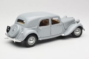 Citroen 15CV 6 Cyl Šedý Maisto 1:18 50313 Kov – obrázok 3 z 8