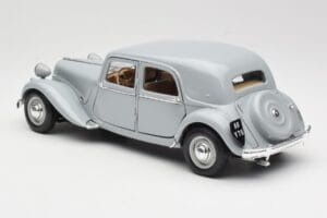 Citroen 15CV 6 Cyl Šedý Maisto 1:18 50313 Kov – obrázok 7 z 8