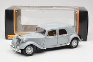 Citroen 15CV 6 Cyl Šedý Maisto 1:18 50313 Kov – obrázok 8 z 8