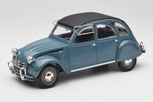 Citroen 2CV Bleu Nuit Solido 1:18 8028 Kov