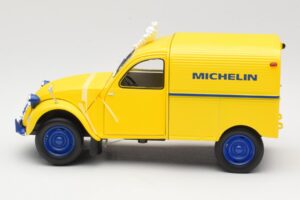 Citroen 2CV Fourgonnette Michelin Bibendum Norev 1:18 181502 Kov – obrázok 3 z 6