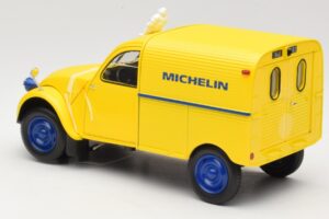 Citroen 2CV Fourgonnette Michelin Bibendum Norev 1:18 181502 Kov – obrázok 5 z 6