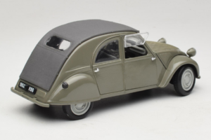 Citroen 2CV Zelený Maisto 1:18 50289 Kov – obrázok 3 z 8