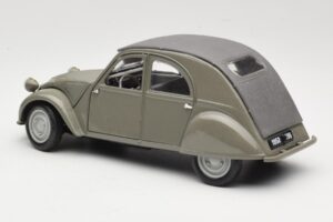 Citroen 2CV Šedý Maisto 1:18 31834 Kov – obrázok 7 z 8