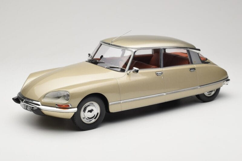 Citroen DS 23 Pallas Béžový Norev 1:12 121730 Kov