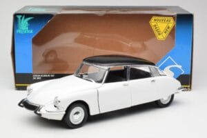 Citroen DS Berline Blanc Meije Solido 1:18 8033 Kov – obrázok 8 z 8
