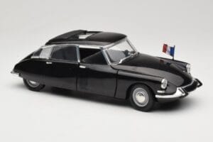 Citroen DS Presidentielle Šedý Solido 1:18 8035 Kov – obrázok 6 z 8
